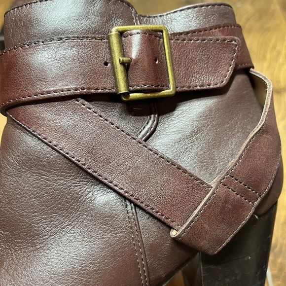 Vionic Womens Trinity Ankle Boots Booties Brown Leather Heeled Buckles 8 - Picture 7 of 10